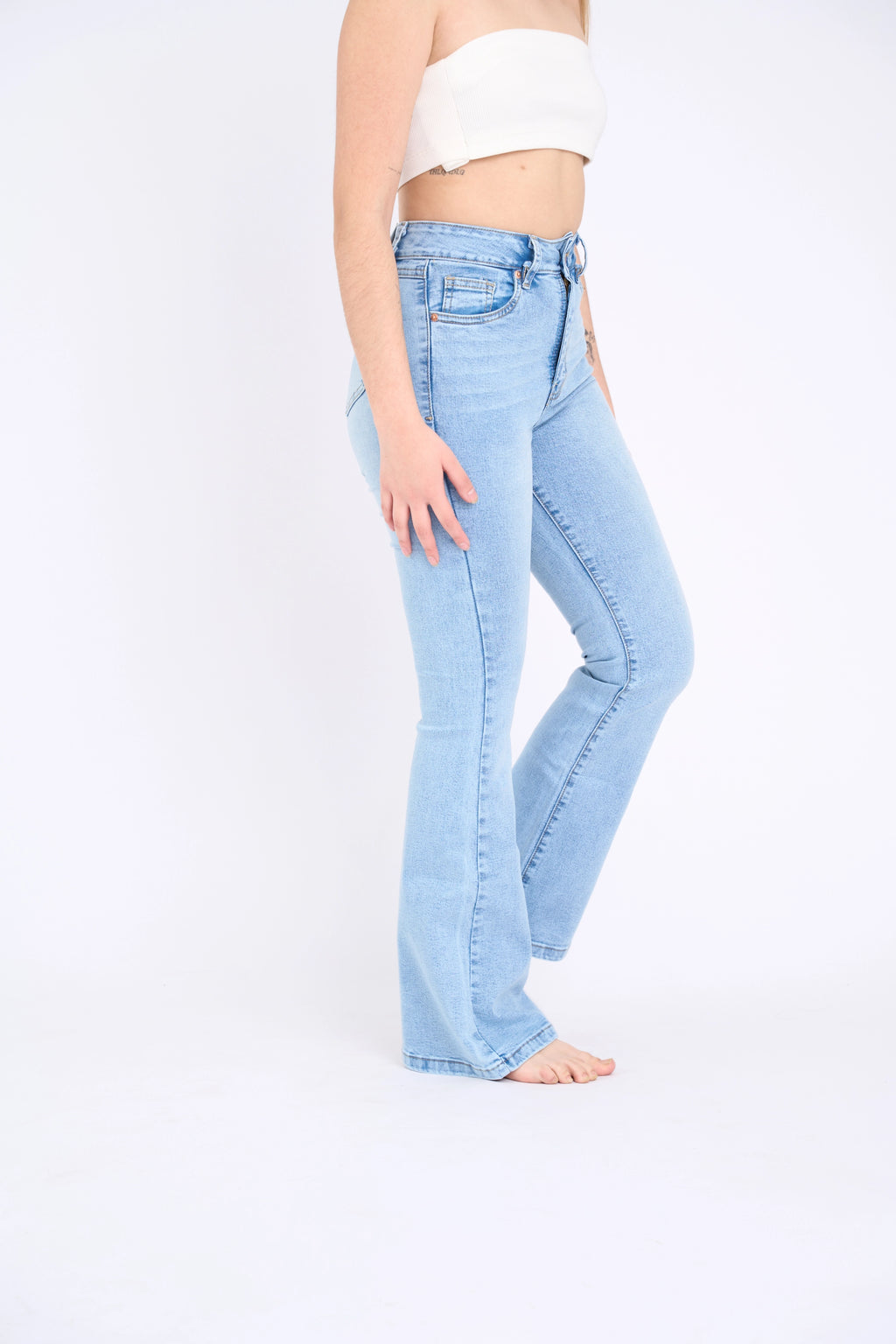 FLARE JEAN TIRO ALTO - HIELO