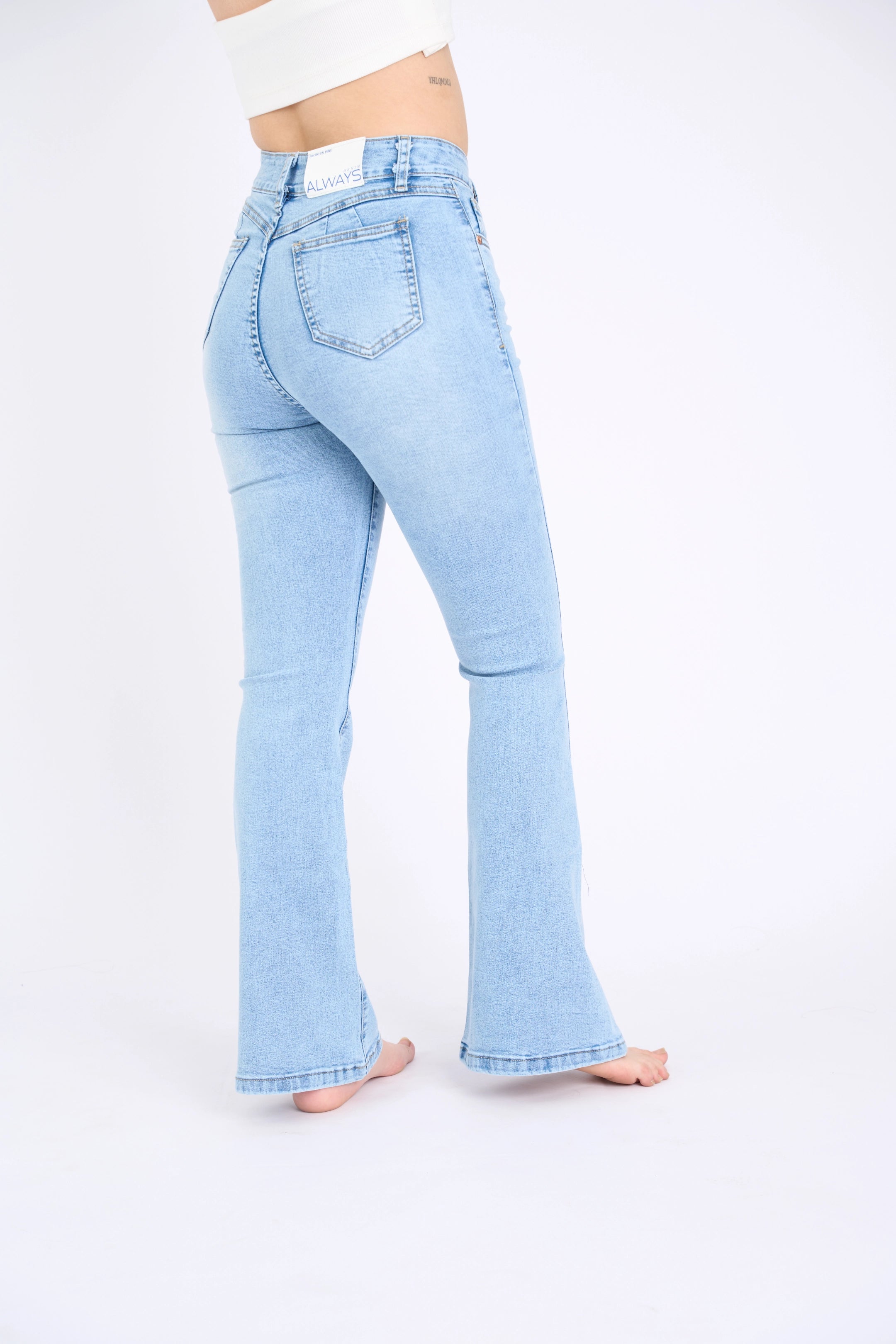 FLARE JEAN TIRO ALTO - HIELO