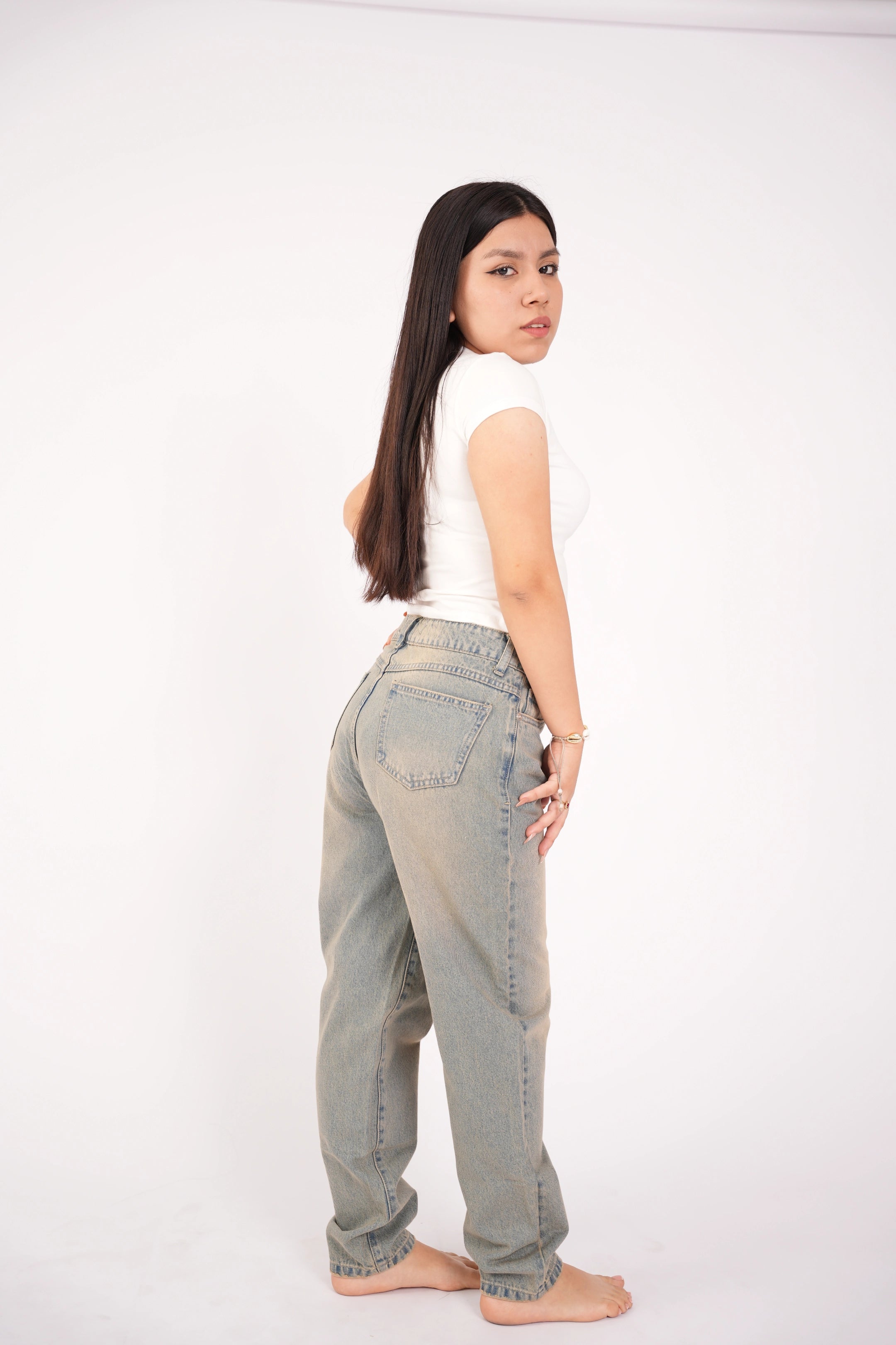 MOM JEAN  - MANTEQUILLA